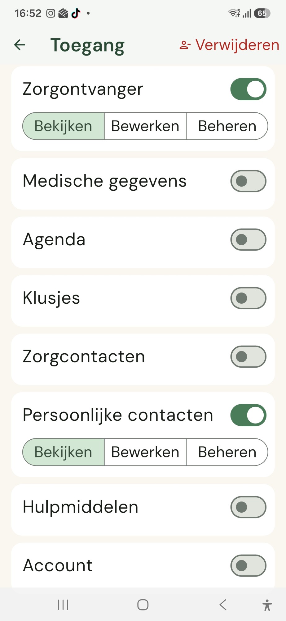 Toegangsscherm waar je per onderdeel bepaalt wie mag bekijken, bewerken of beheren